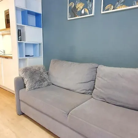 009 Apartment
